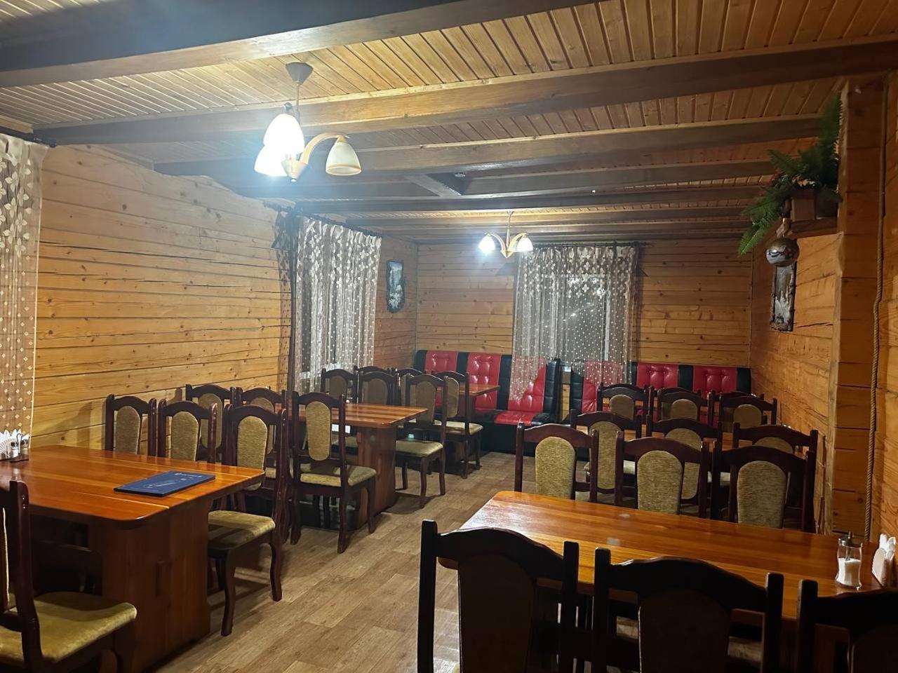 Хата Магната Та Смерекова Хата Dragobrat Buitenkant foto